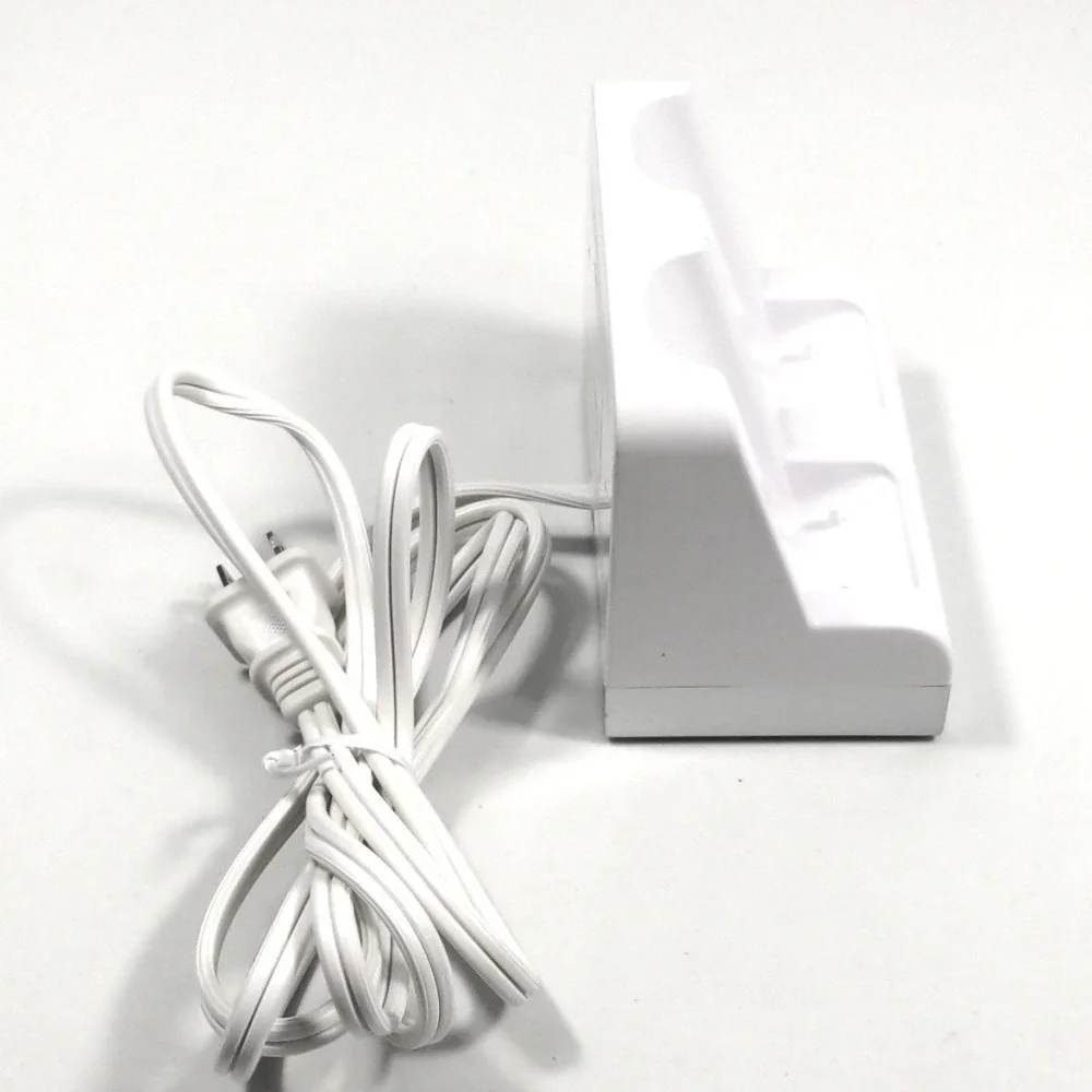 Nyko Charge Station 87000-A50 Dual Port‎ Controller Charger White Nintendo Wii
